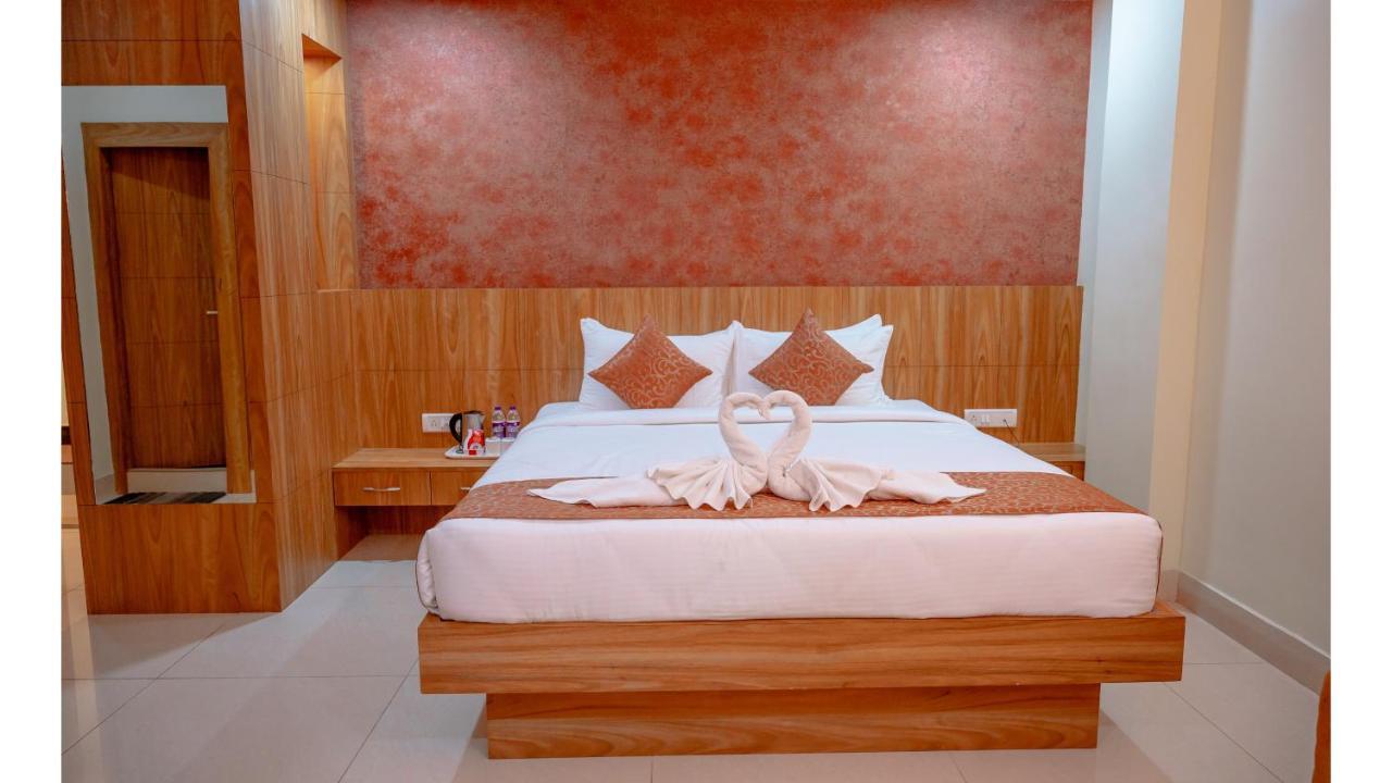Hotel Dc Star Tarapith Exterior foto