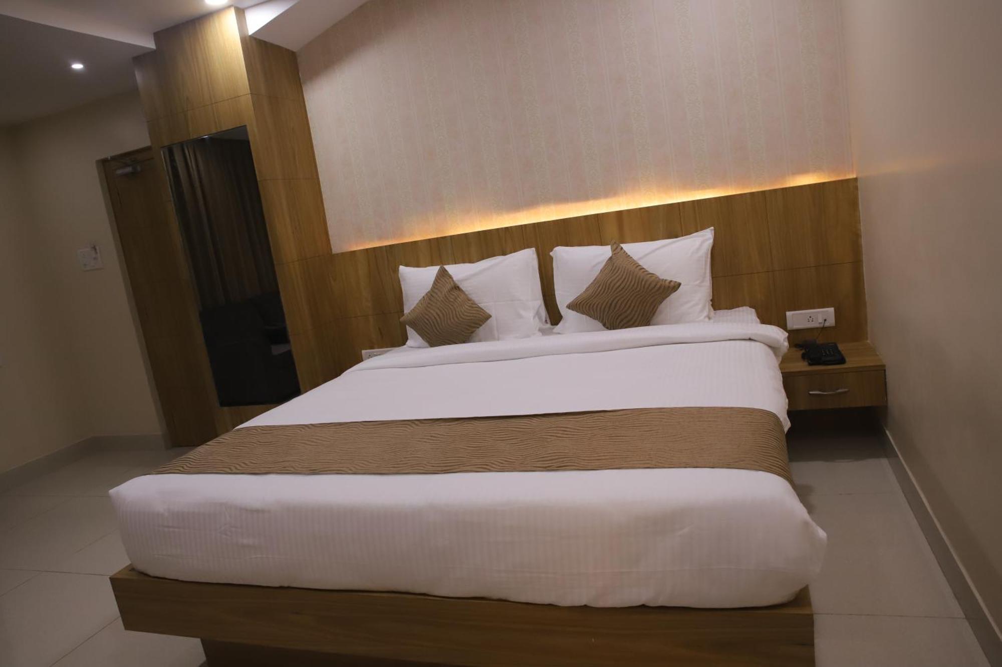 Hotel Dc Star Tarapith Exterior foto